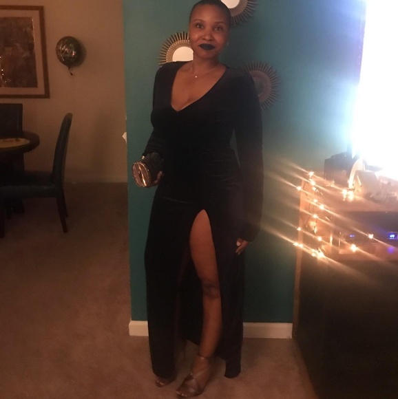 ๐คฉ COMMENTS MAXED..SEE NEW LISTING - Picture 3 of 3